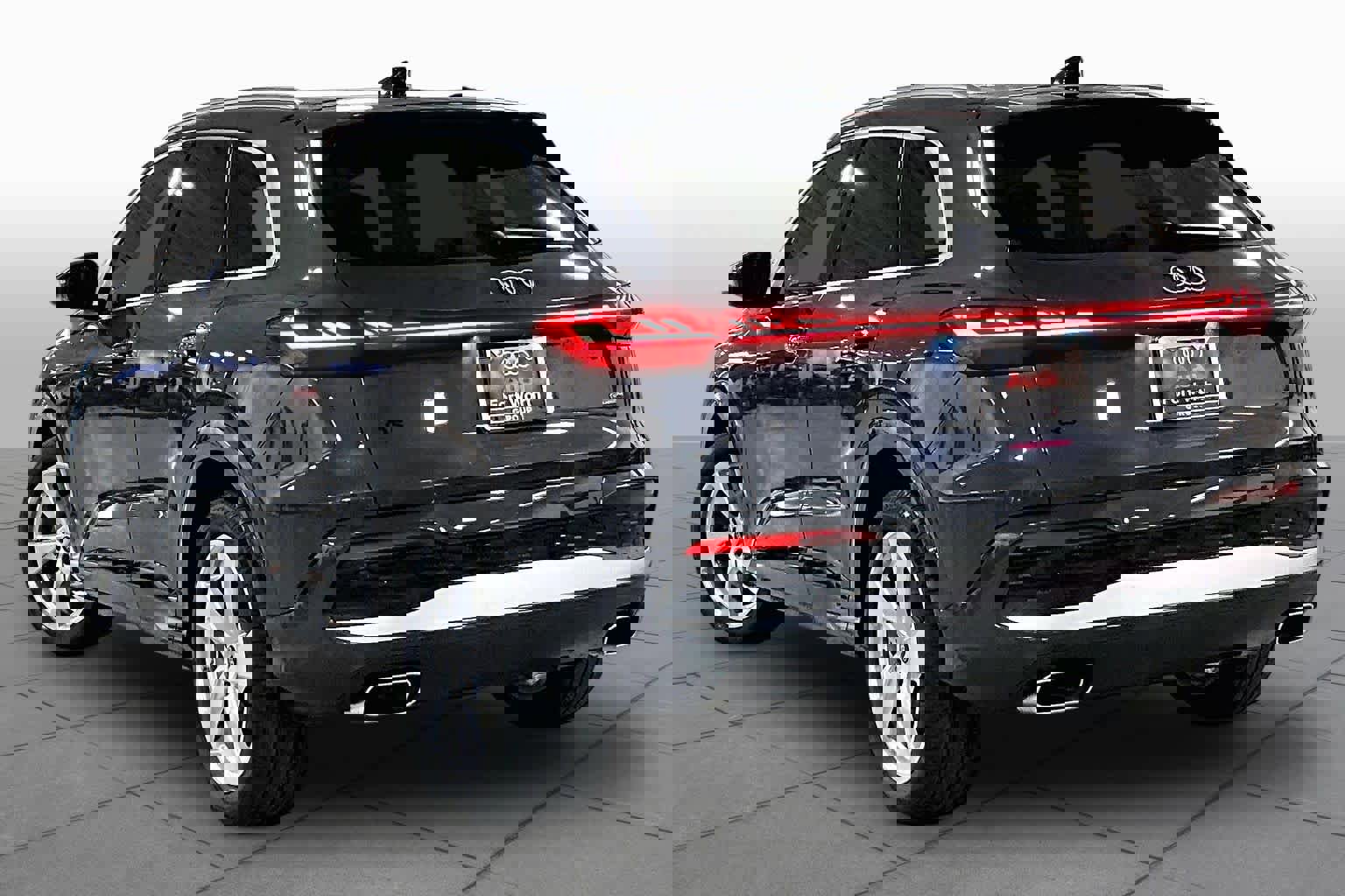 New 2025 Audi Q5 Prestige image 12