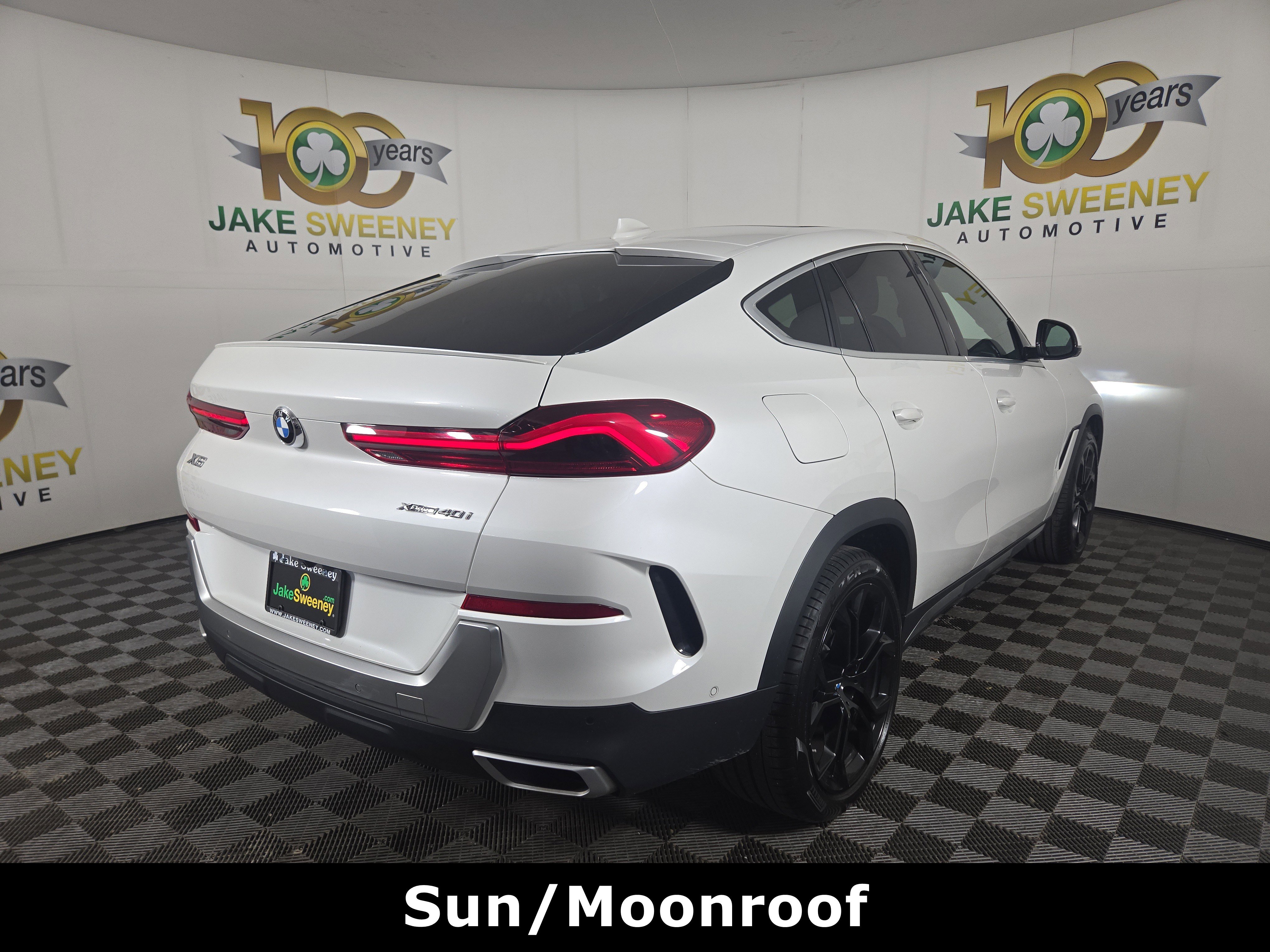 Used 2021 BMW X6 xDrive40i w/ Premium Package image 9