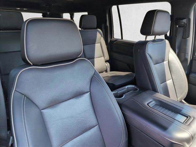 Used 2022 Chevrolet Suburban Premier image 24