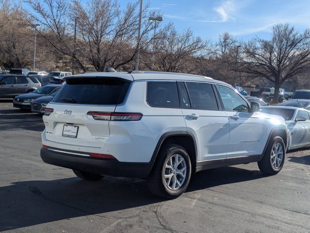 Used 2023 Jeep Grand Cherokee L Limited w/ Trailer Tow Group (B) image 3