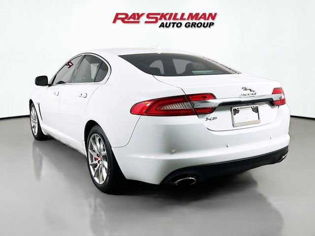 Used 2015 Jaguar XF Premium RWD image 5