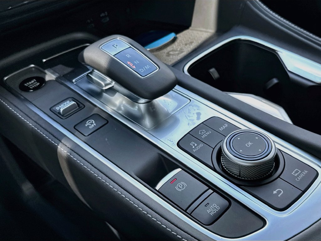 New 2027 INFINITI QX60 Luxe w/ Cargo Package FWD image 17