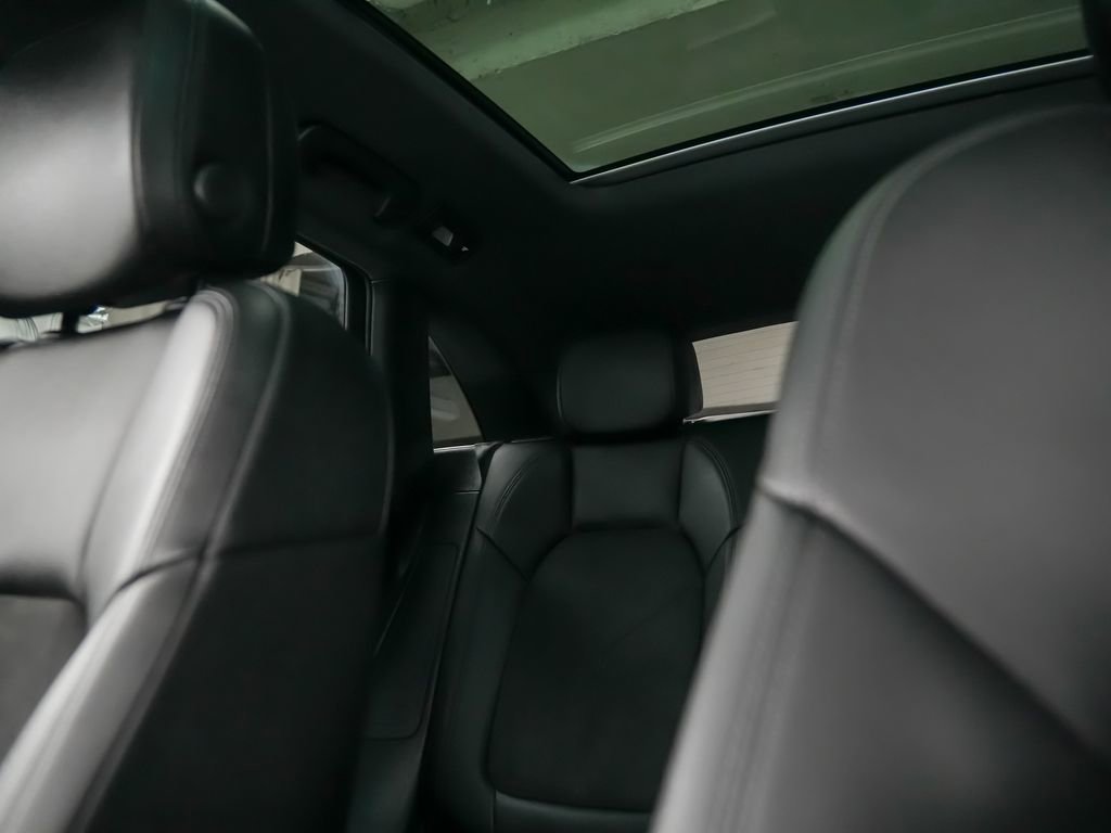 Certified 2021 Porsche Macan S AWD/4WD image 36