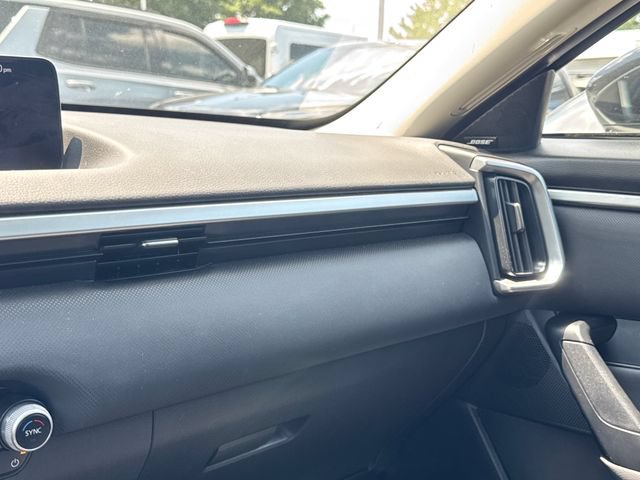 Used 2025 MAZDA CX-50 AWD 2.5 S w/ Weather Package image 29