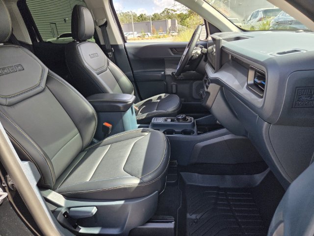 Certified 2025 Ford Maverick Lobo AWD/4WD image 18