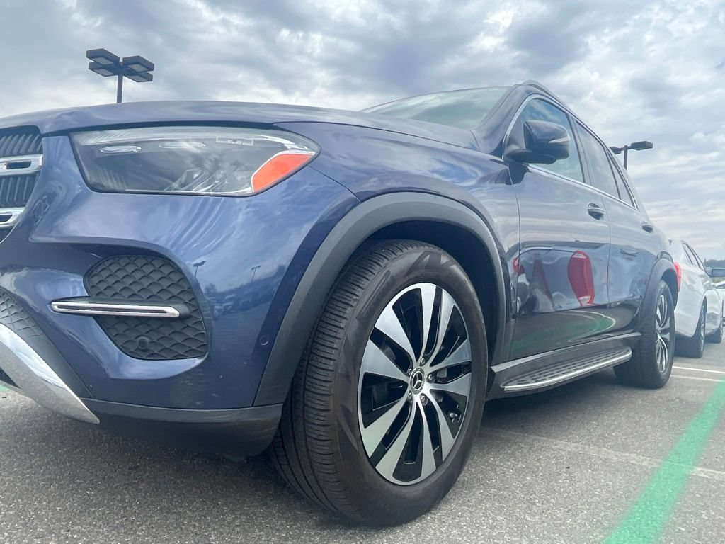 Certified 2024 Mercedes-Benz GLE 450 4MATIC image 8