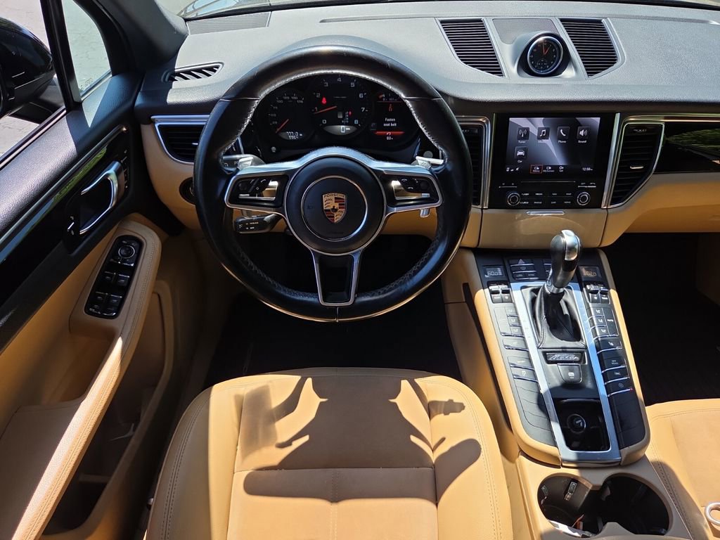 Used 2018 Porsche Macan image 12