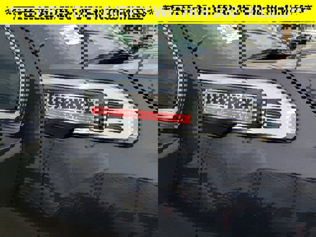 New 2026 GMC Sierra 3500 Denali w/ Denali Reserve Package image 8