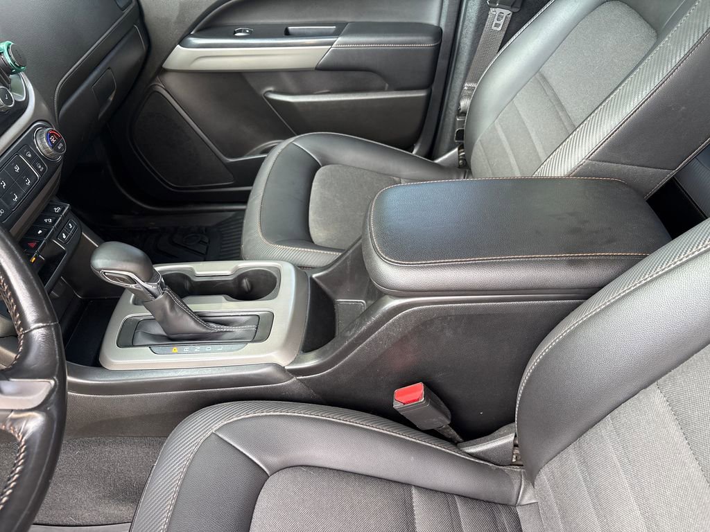 Used 2022 GMC Canyon 4x4 Crew Cab AT4 w/ Driver Alert Package image 29