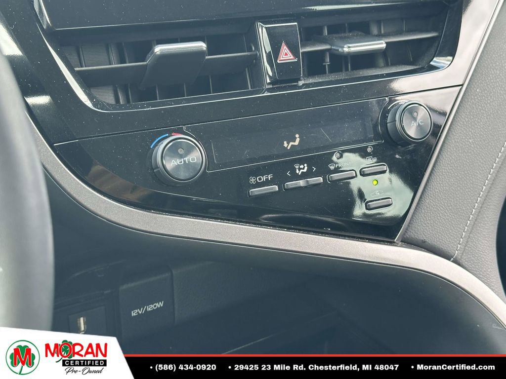 Used 2024 Toyota Camry SE FWD image 25