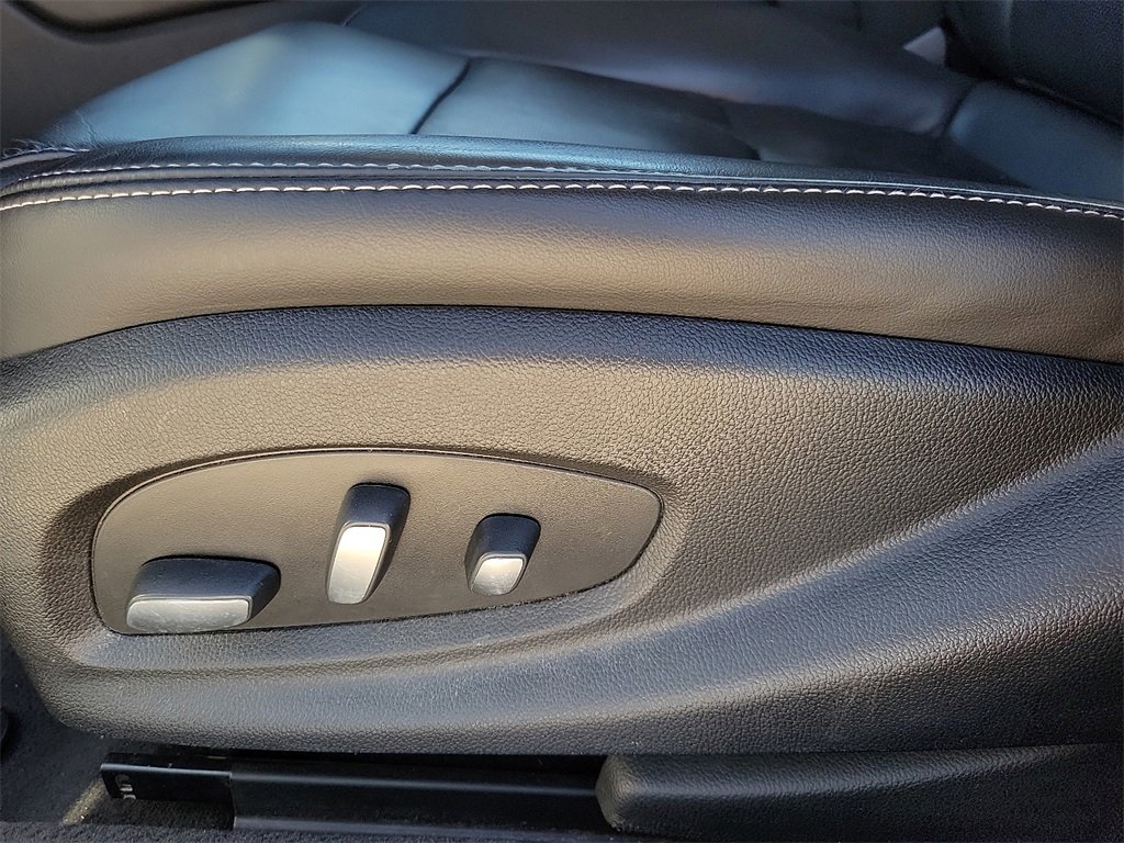 Used 2019 Cadillac XTS Luxury image 20