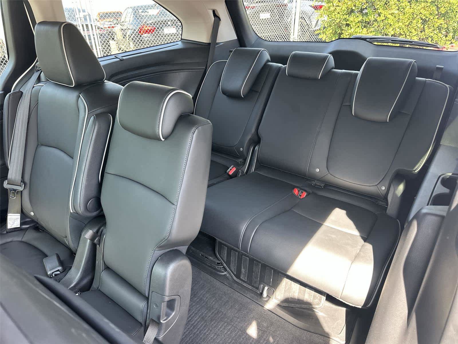 Used 2025 Honda Odyssey Touring image 42