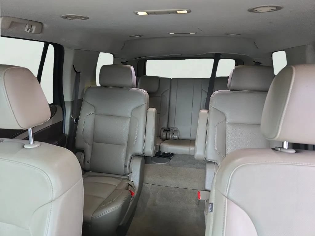 Used 2020 Chevrolet Tahoe Premier RWD image 22