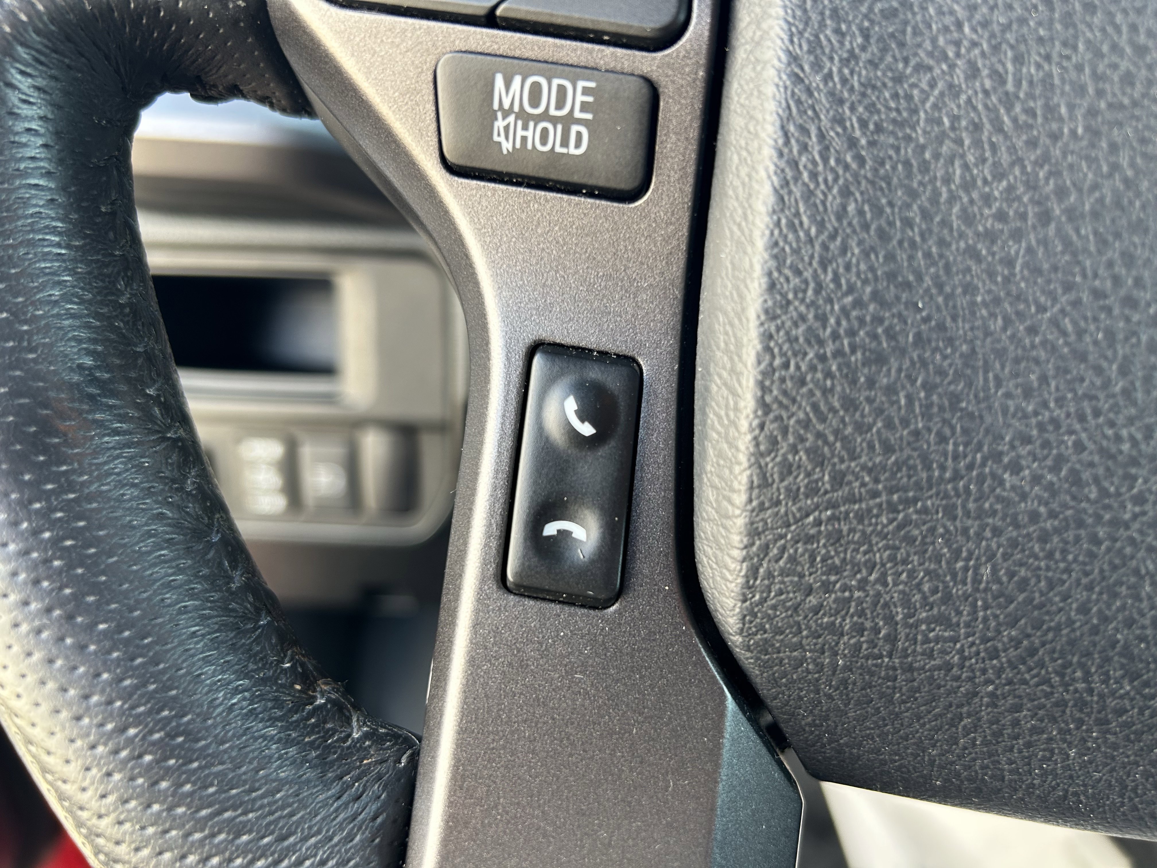 Certified 2019 Toyota Tacoma TRD Off-Road AWD/4WD image 24