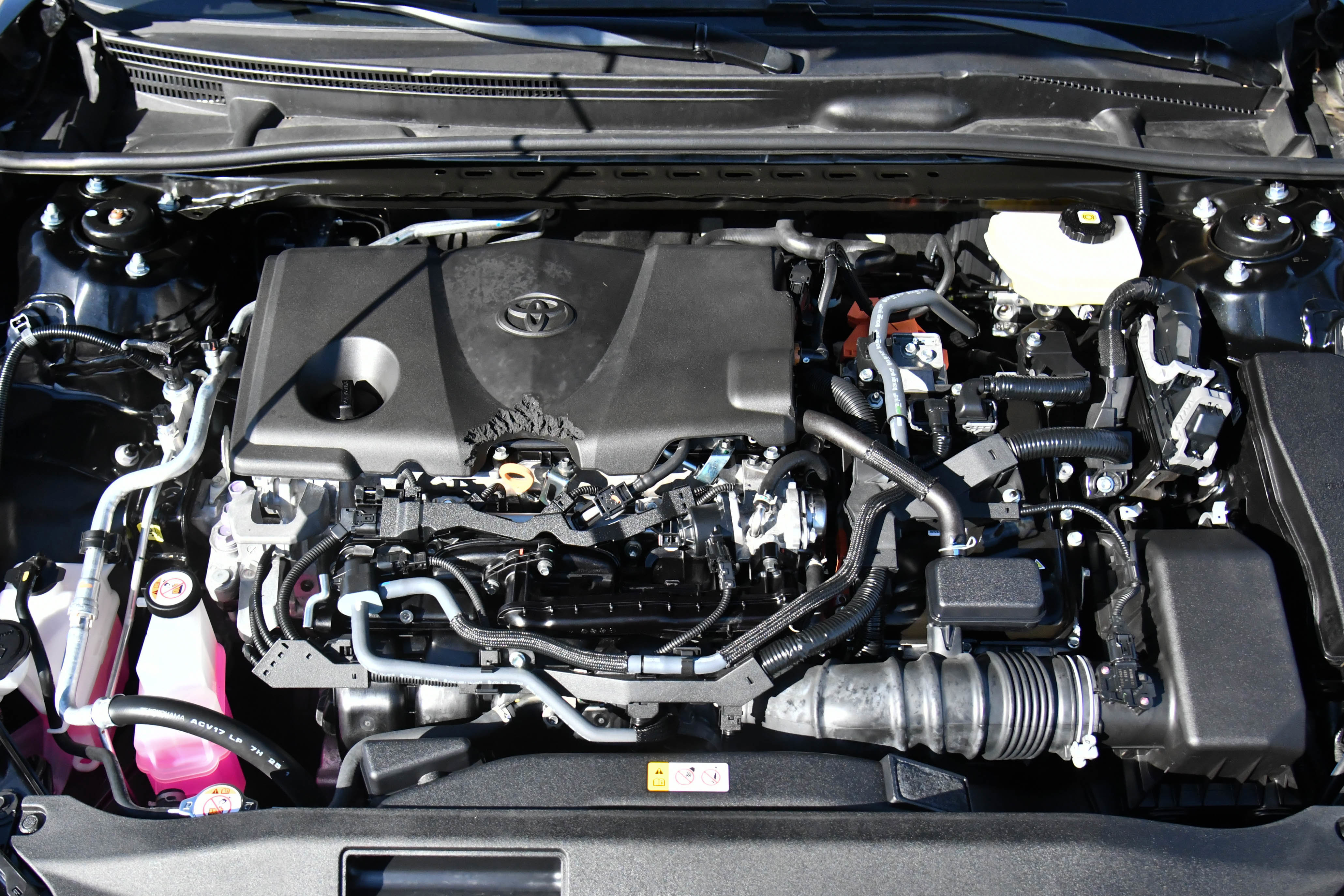 Used 2025 Toyota Camry LE image 45