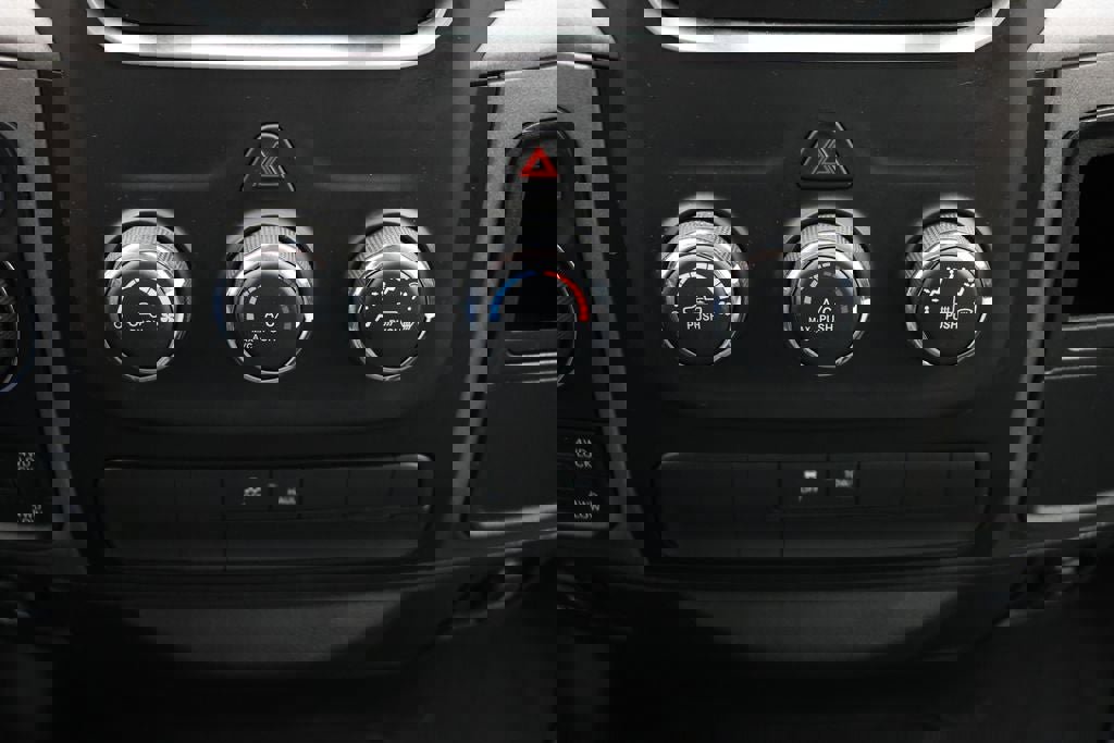 Used 2019 RAM 1500 Express w/ Express Value Package image 27