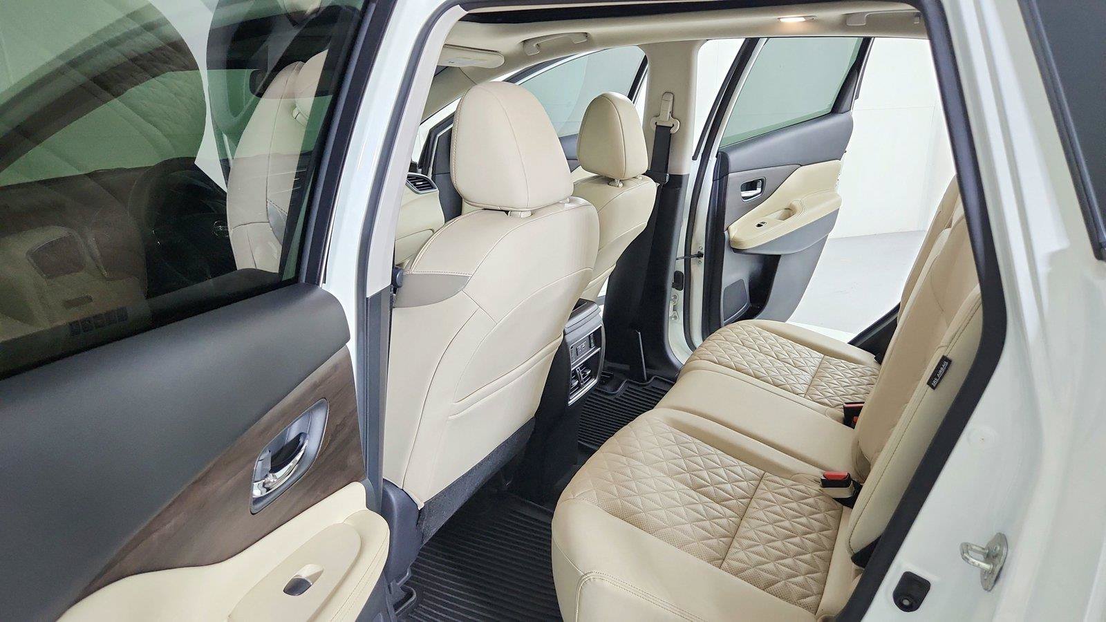 Used 2022 Nissan Murano Platinum w/ Cargo Package AWD/4WD image 25