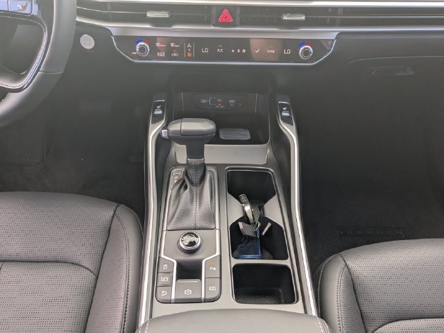 New 2026 Kia Sorento S FWD image 19
