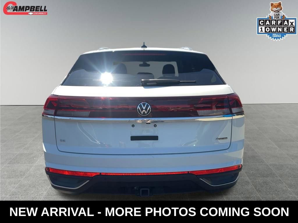 Used 2025 Volkswagen Atlas Cross Sport SE AWD/4WD image 4