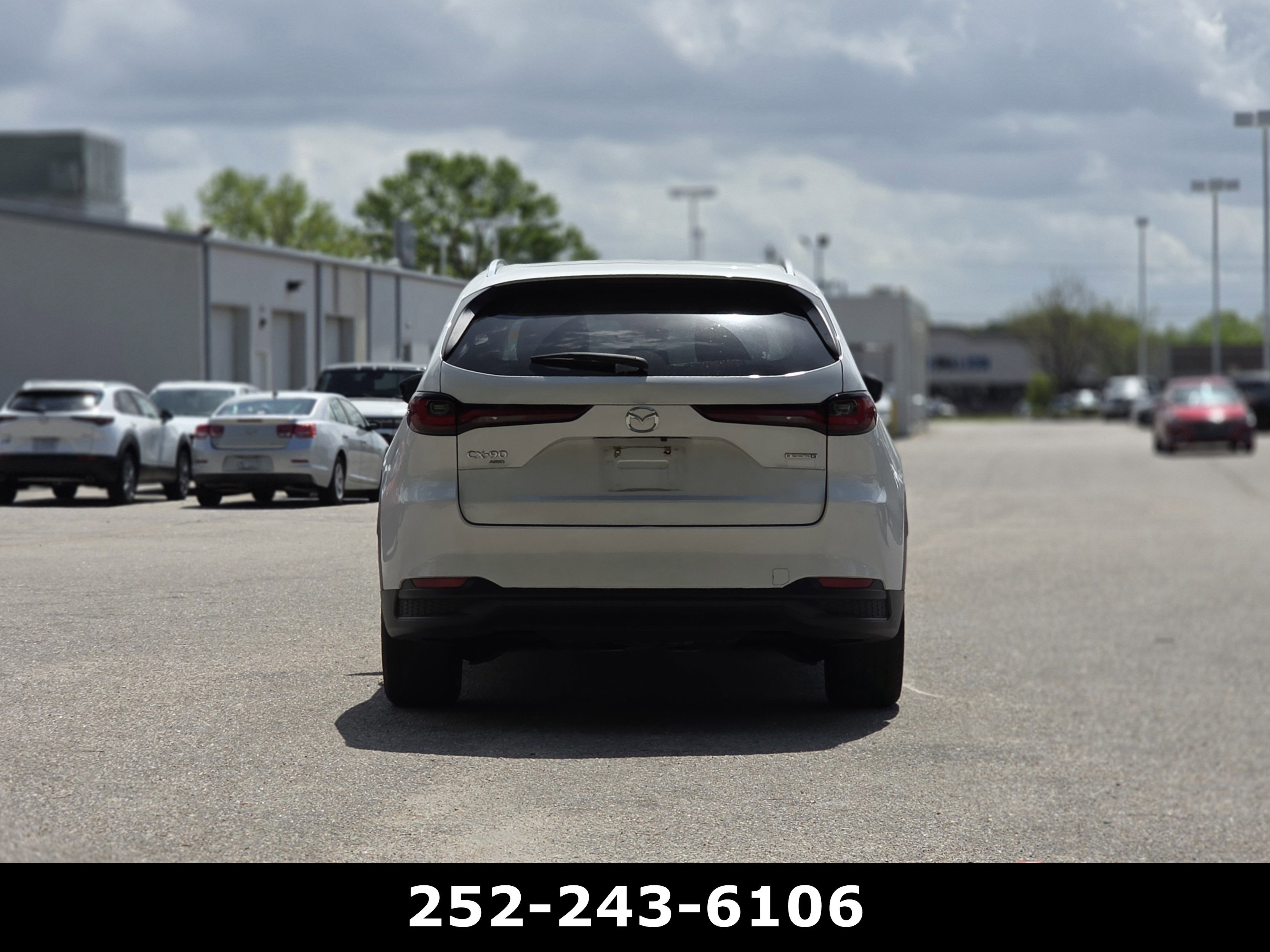 Used 2024 MAZDA CX-90 3.3 Turbo w/ Preferred Plus image 5