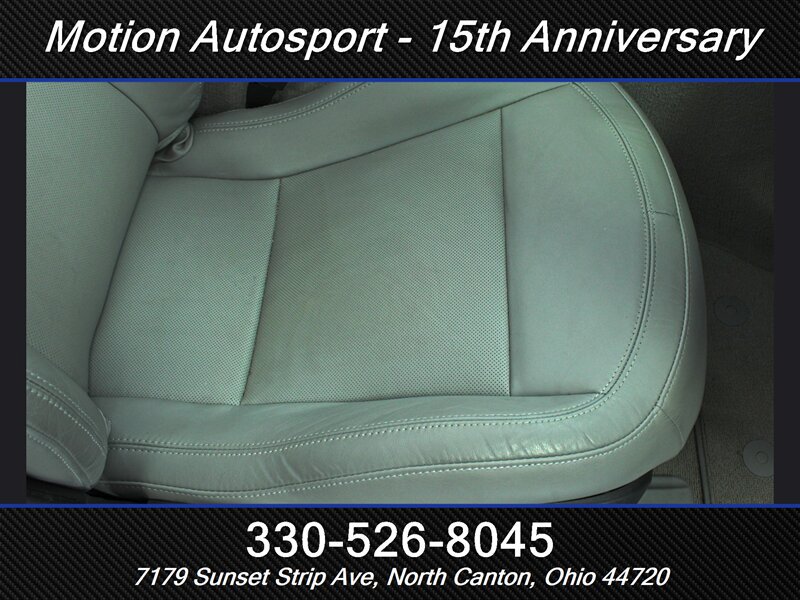 Used 2016 Chevrolet Corvette Stingray Convertible RWD image 32