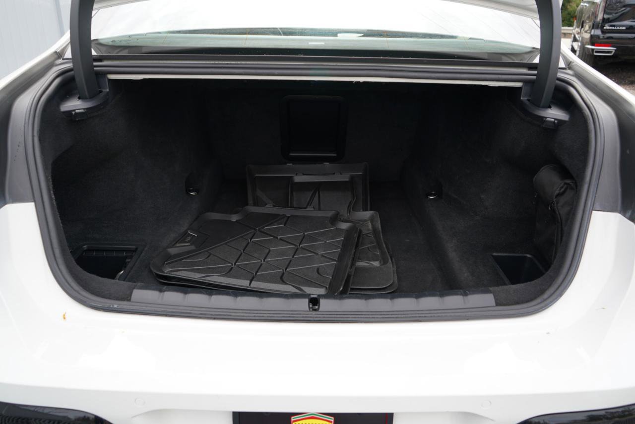 Used 2023 BMW 760i xDrive w/ Executive Package image 54