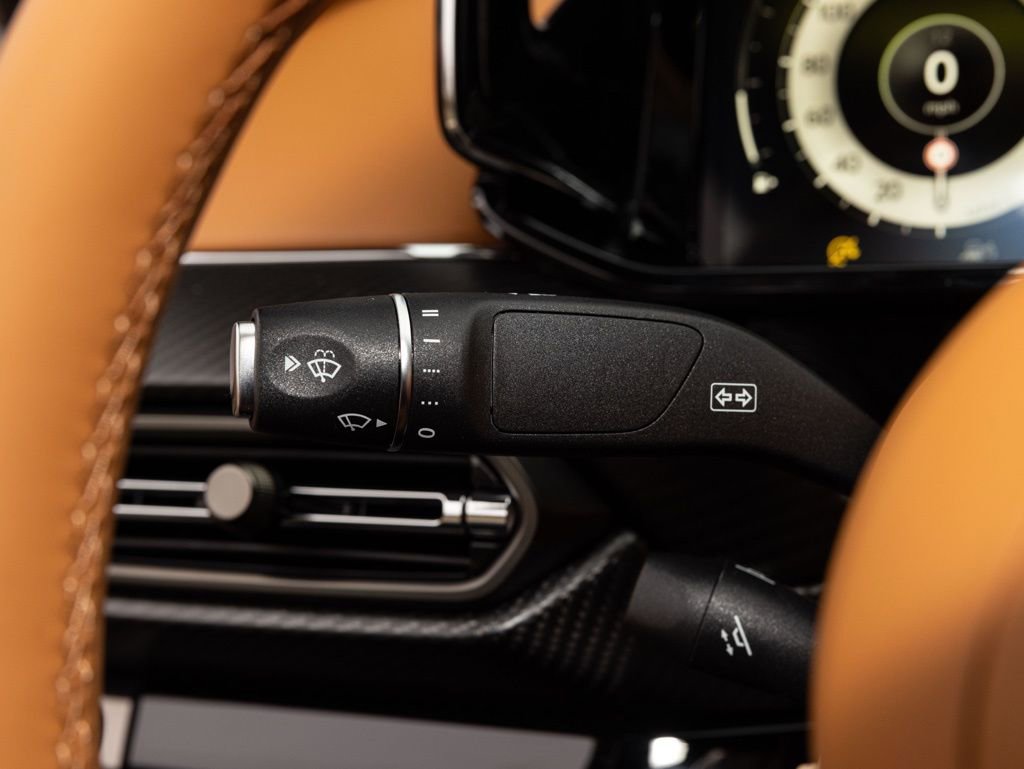 New 2026 Aston Martin V8 Vantage S image 36