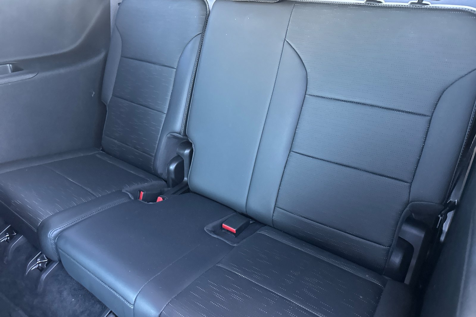 Used 2026 Buick Enclave Sport Touring AWD/4WD image 17
