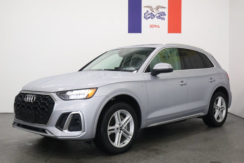 Used 2021 Audi Q5 e Premium AWD/4WD image 8