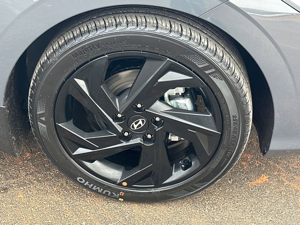 New 2026 Hyundai Elantra Sport image 12