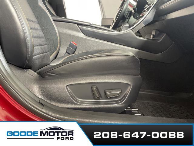 Used 2019 Toyota Avalon XSE image 25