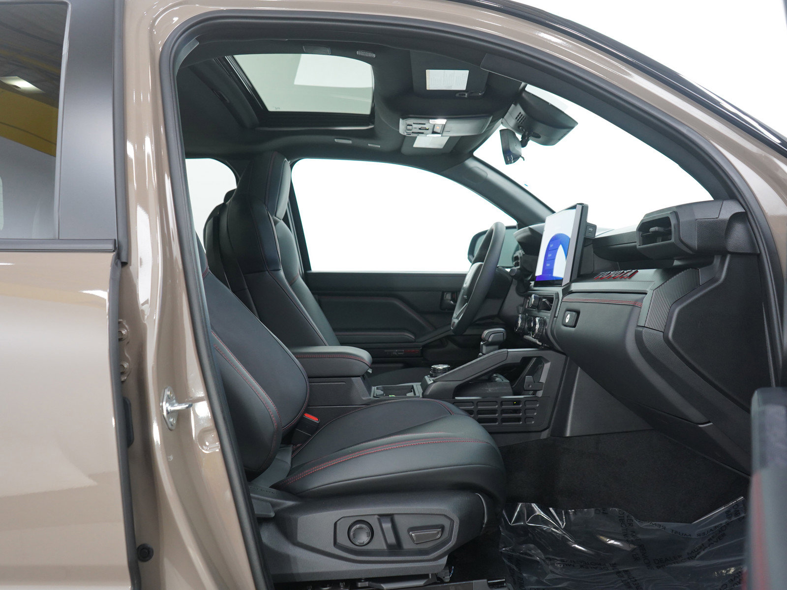 Used 2025 Toyota Tacoma TRD Pro image 13