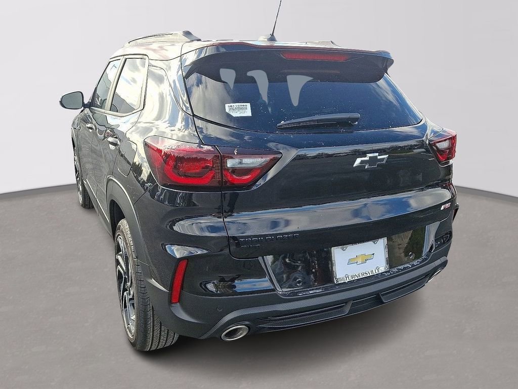 New 2026 Chevrolet TrailBlazer RS w/ Convenience Package AWD/4WD image 3