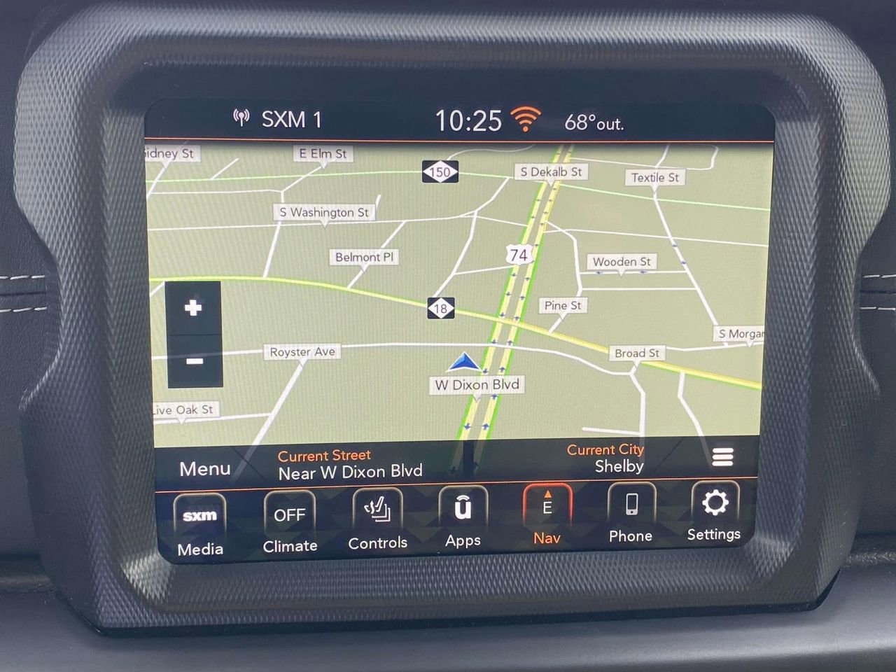 Used 2022 Jeep Wrangler Unlimited Sahara w/ LED Lighting Group image 28