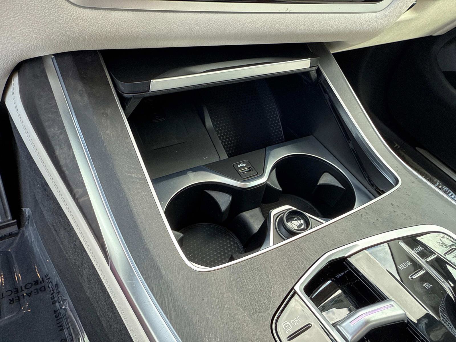 Certified 2025 BMW X7 xDrive40i w/ Premium Package image 29