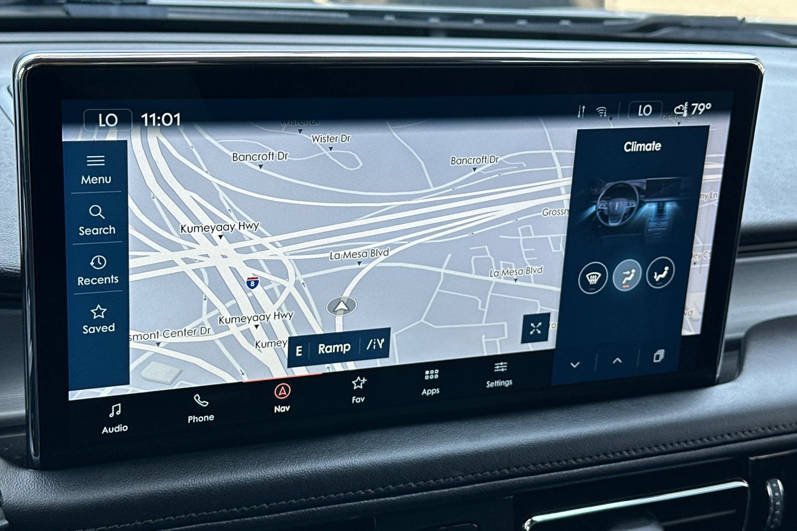 Certified 2022 Lincoln Nautilus FWD w/ Premium Package image 18