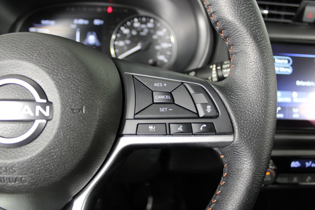 Certified 2022 Nissan Kicks SR FWD image 24