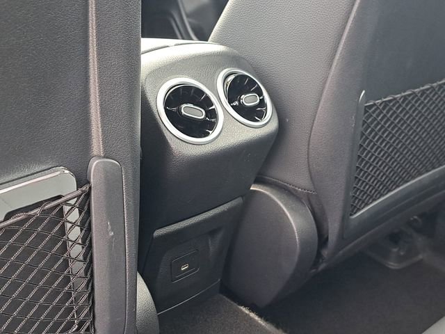 Used 2025 Mercedes-Benz CLA 250 4MATIC image 13