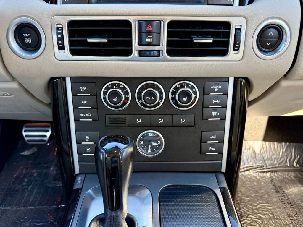 Used 2012 Land Rover Range Rover Supercharged image 16