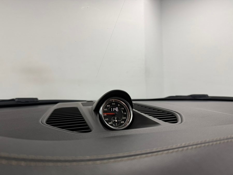 Used 2015 Porsche 911 Turbo S AWD/4WD image 57