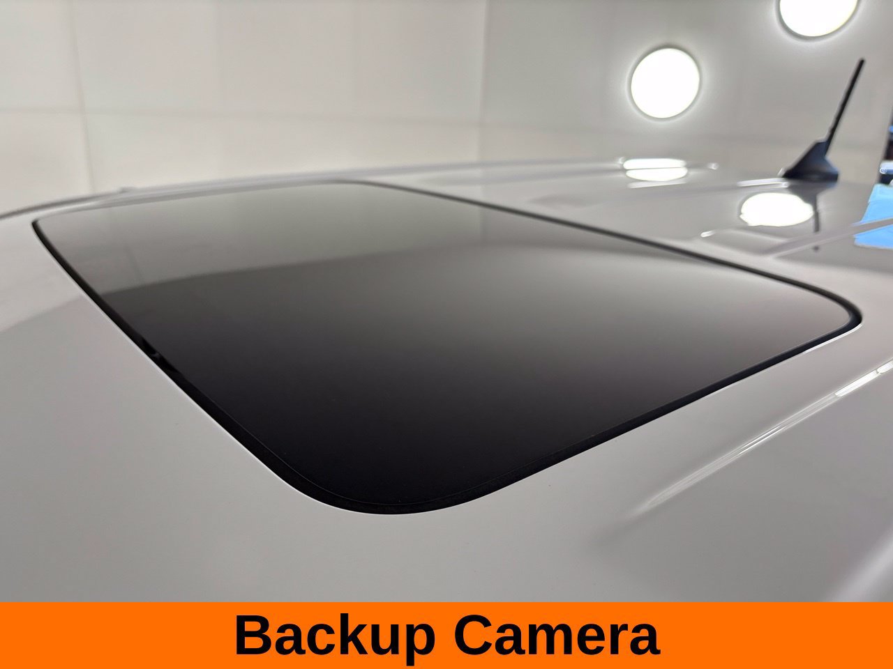 Used 2022 Ford Maverick XLT FWD image 11