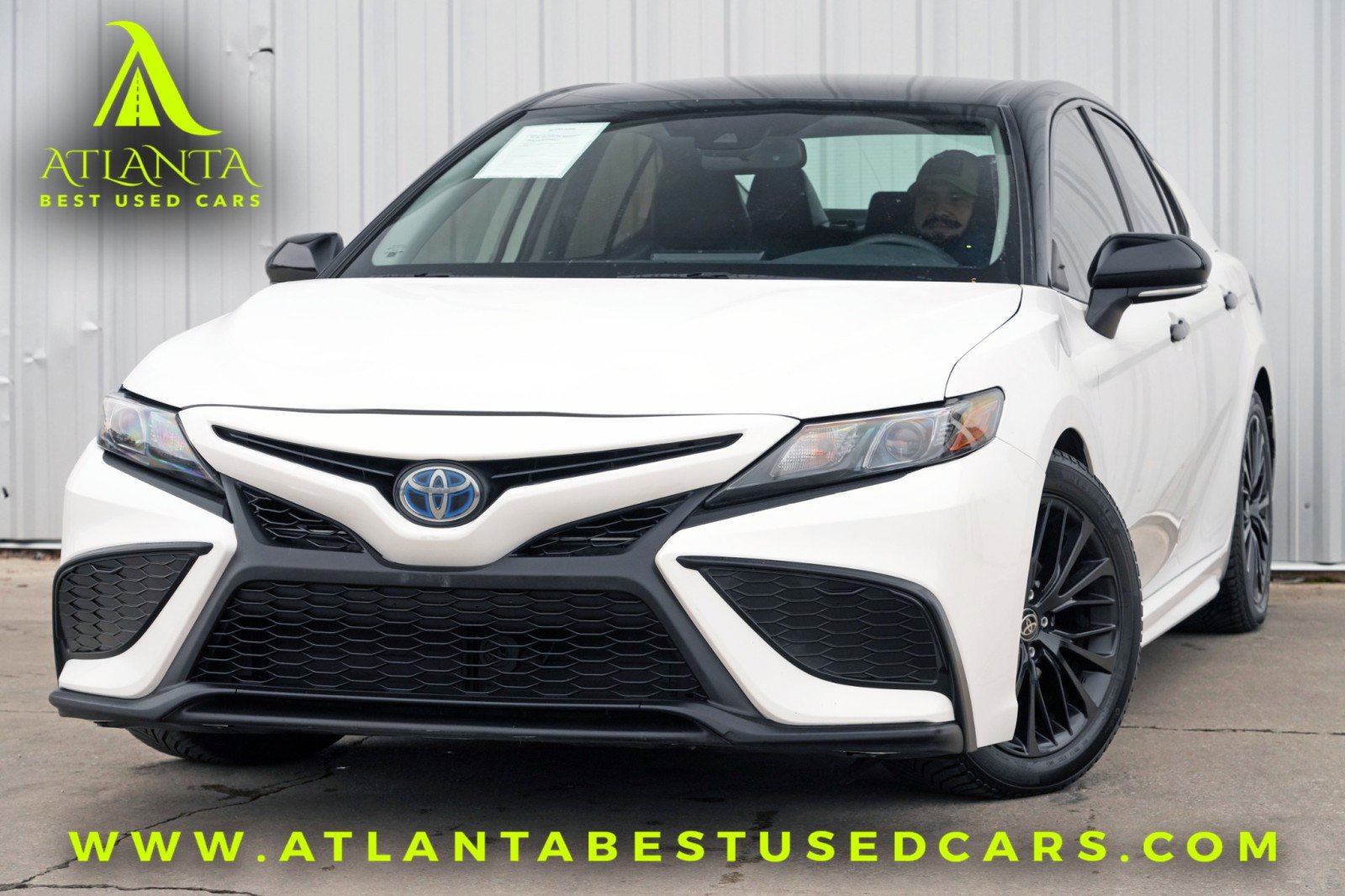 Used 2022 Toyota Camry Nightshade w/ Convenience Package image 1