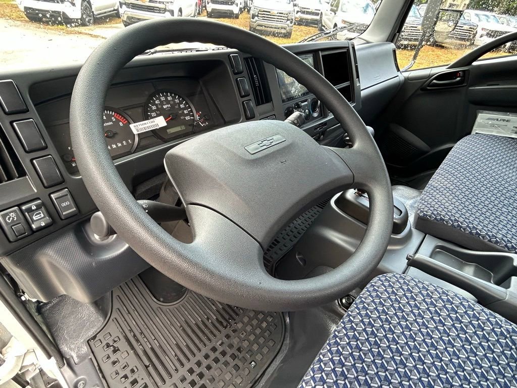 New 2024 Chevrolet Low Cab Forward image 28