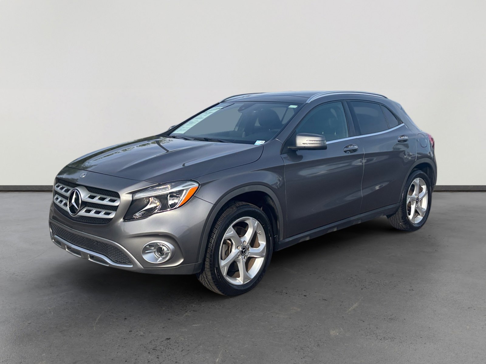 Used 2019 Mercedes-Benz GLA 250 4MATIC image 1