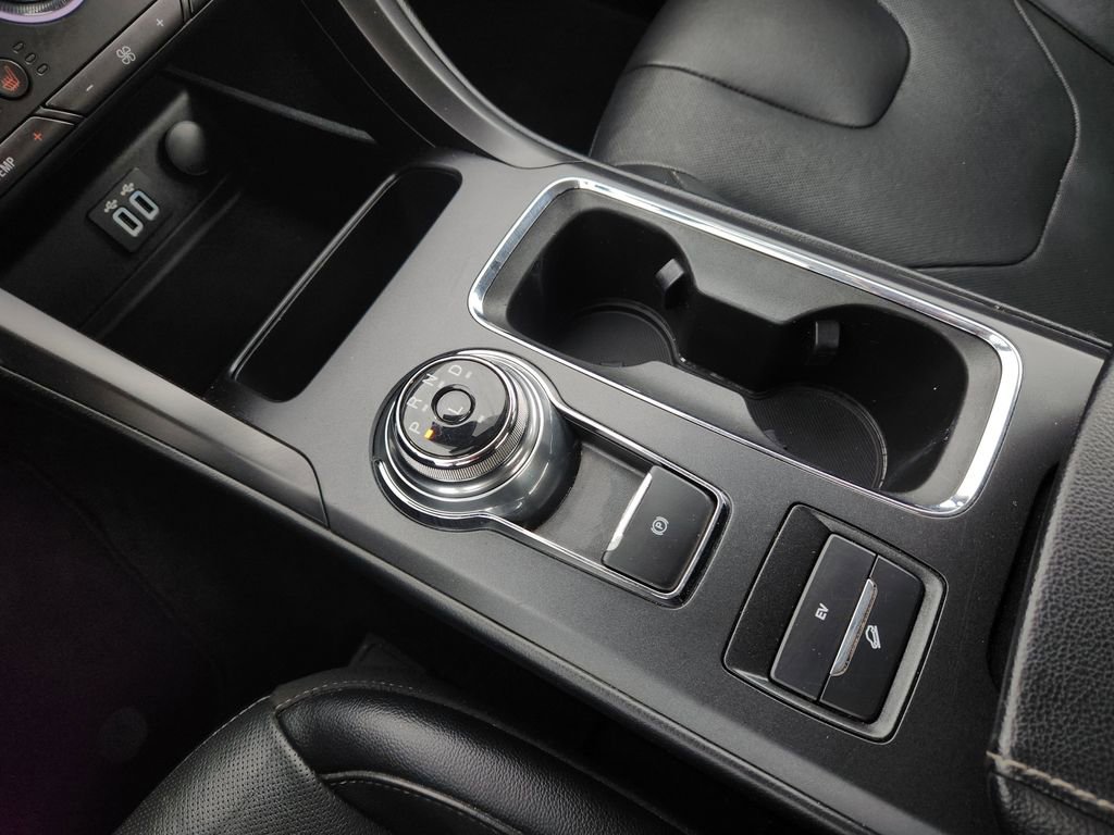 Used 2019 Ford Fusion Energi Titanium image 25