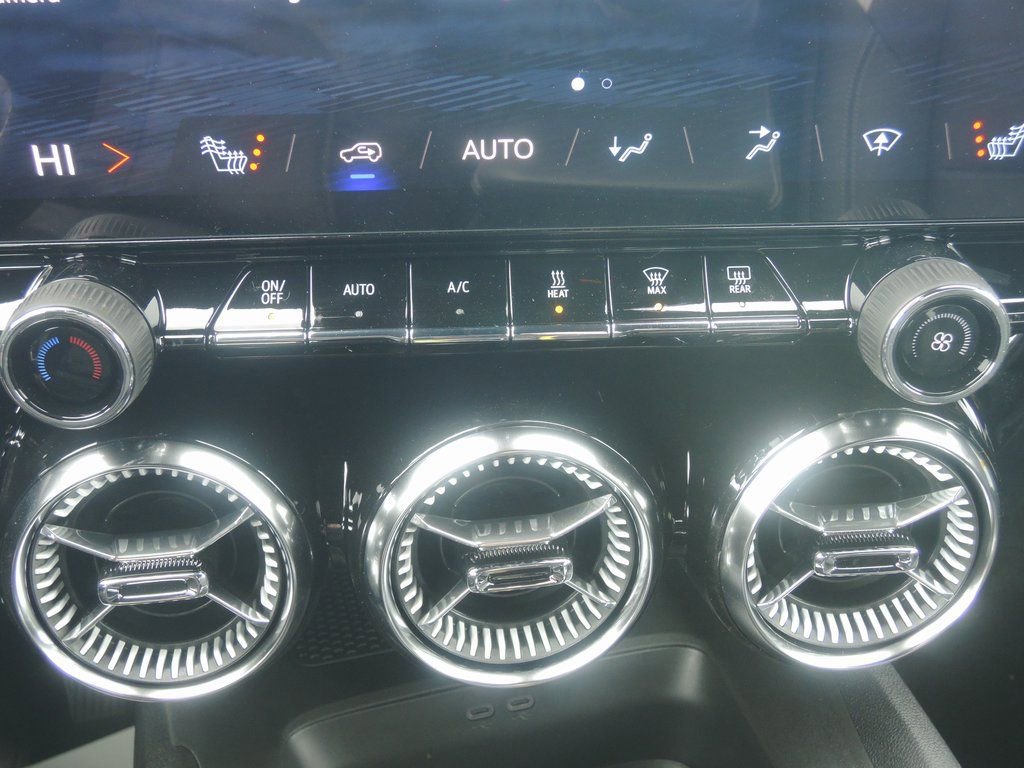 New 2026 Chevrolet Blazer EV LT image 18