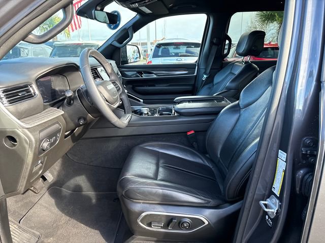 Used 2022 Jeep Wagoneer Series II image 17