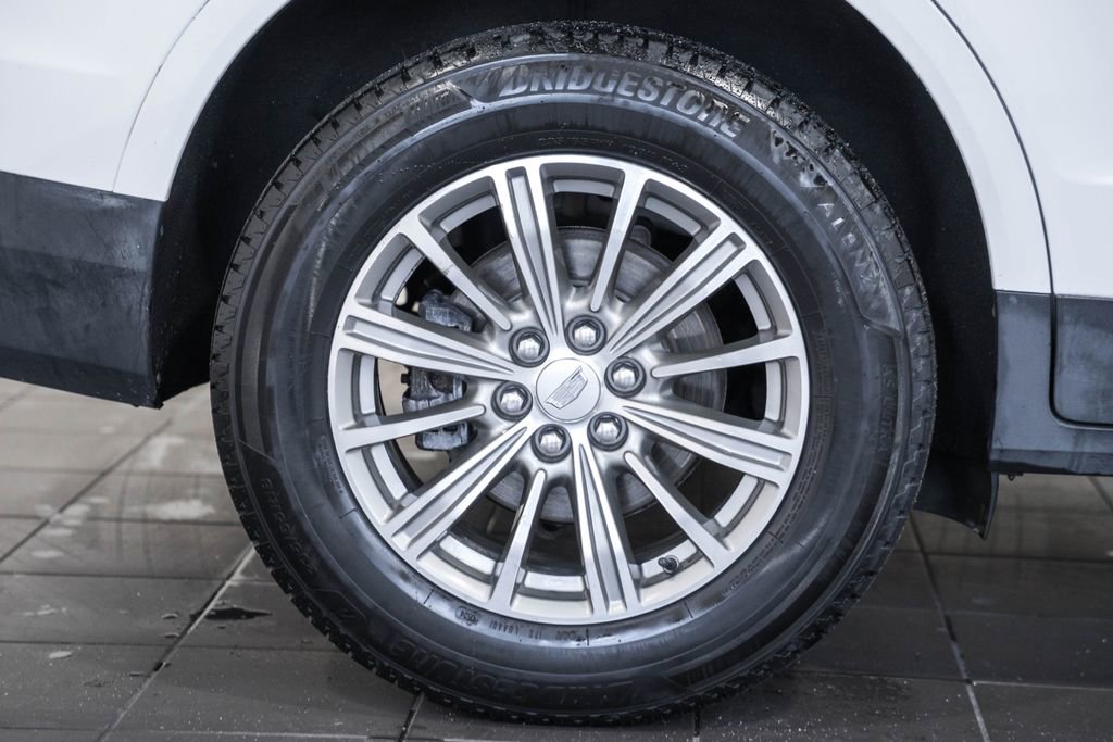 Used 2017 Cadillac XT5 Luxury image 22