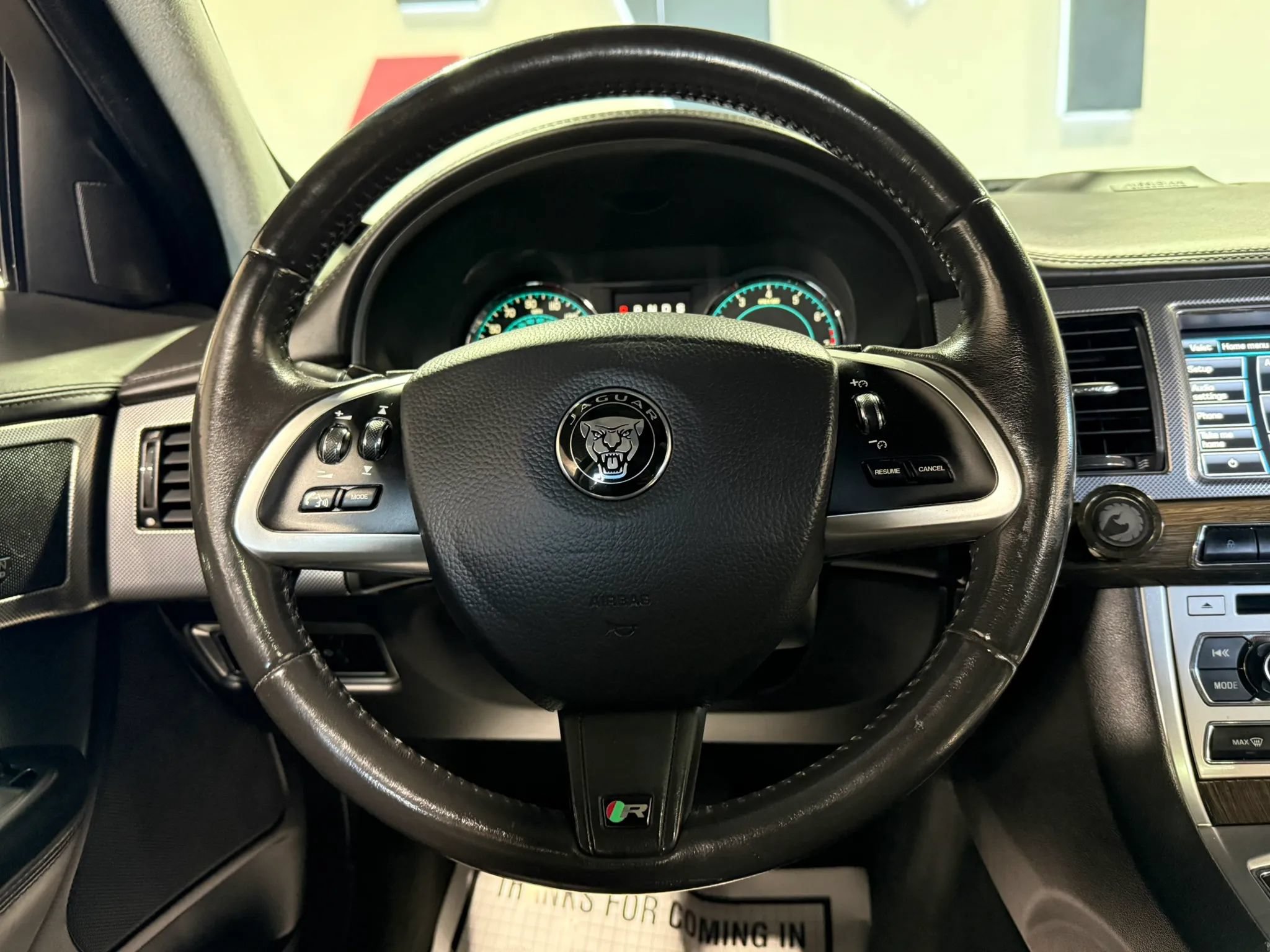 Used 2014 Jaguar XF R RWD image 20