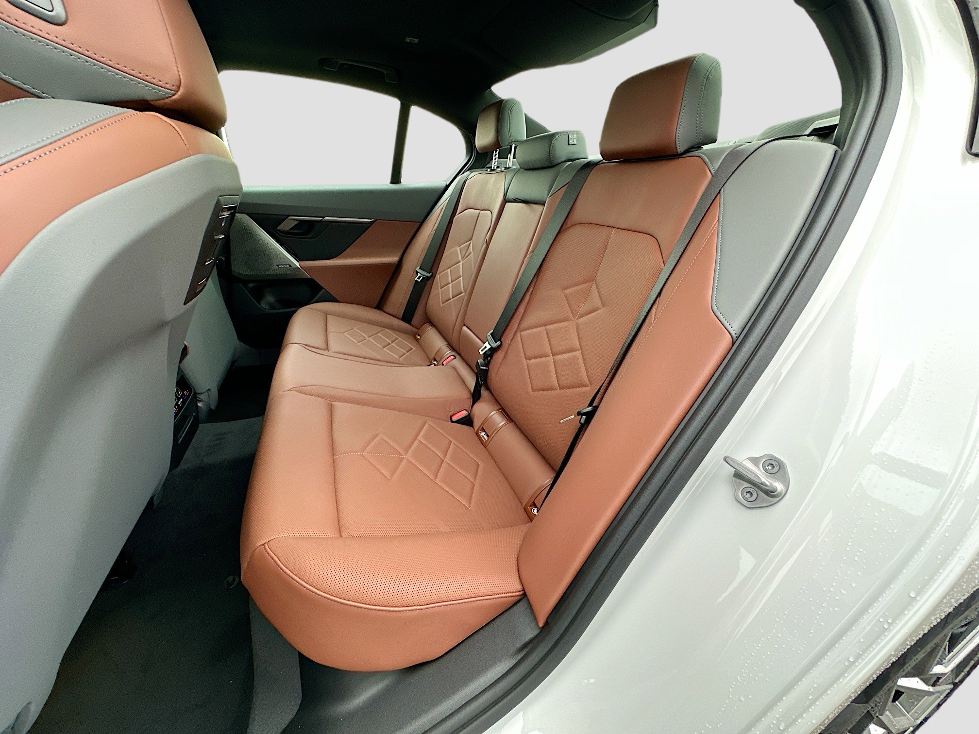 New 2026 BMW 530i w/ Convenience Package image 19